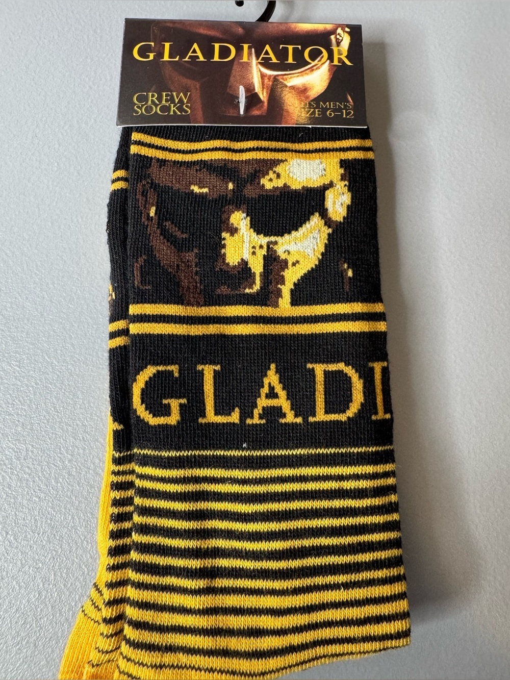 Gladiator movie Men’s Black & Yellow Crew Socks movie unisex one size